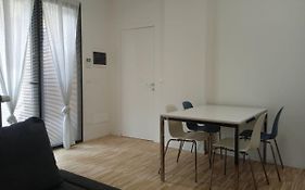 Apartment Via D'Apulia 11
